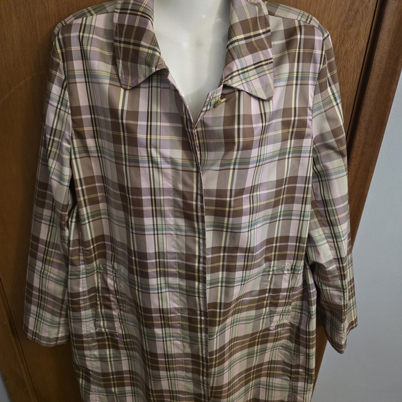 GAP Jackets & Blazers - GAP Multicolor Plaid Shirt